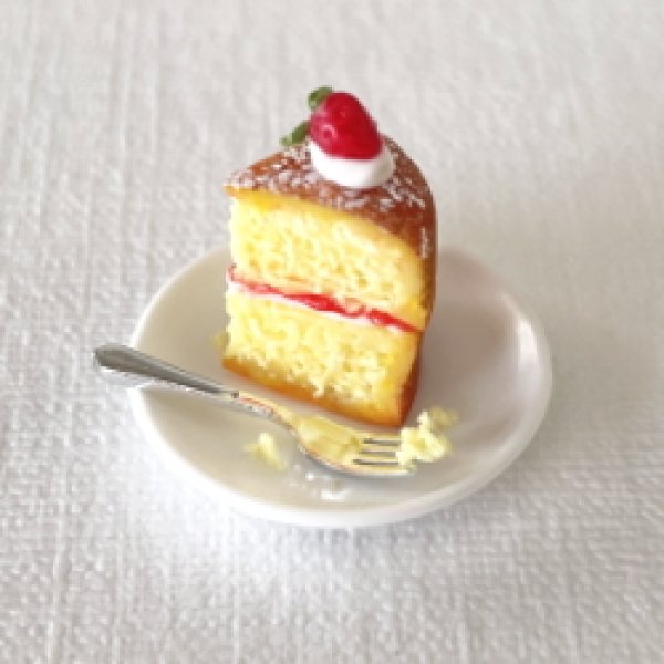 画像1: ヴィクトリアサンドイッチ・ケーキ/カットVer.（お皿付き） (1)